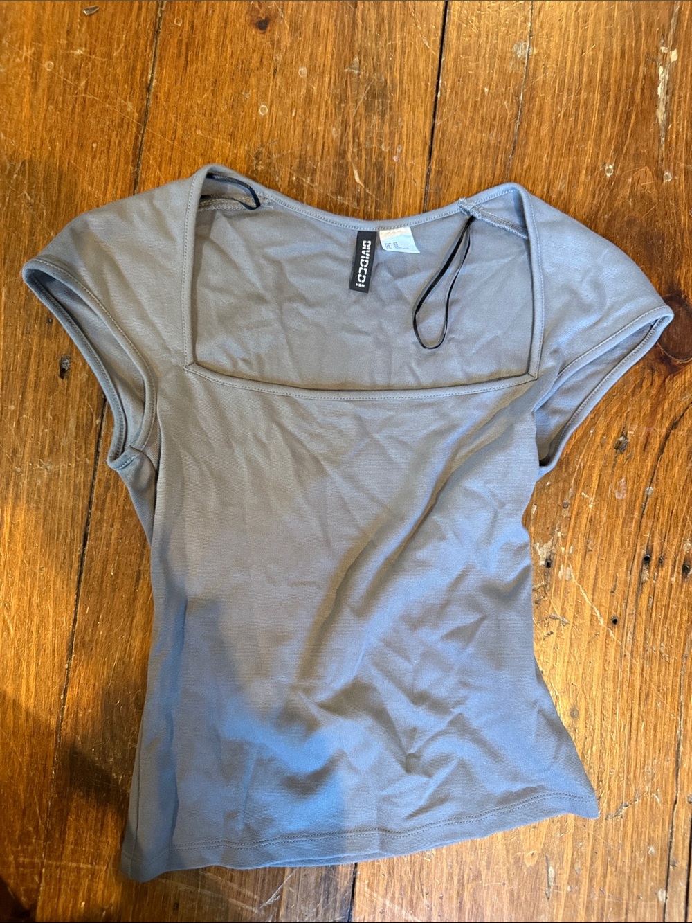 H&M Divided Stretch Square-Neck Short Sleeve Top in Gray